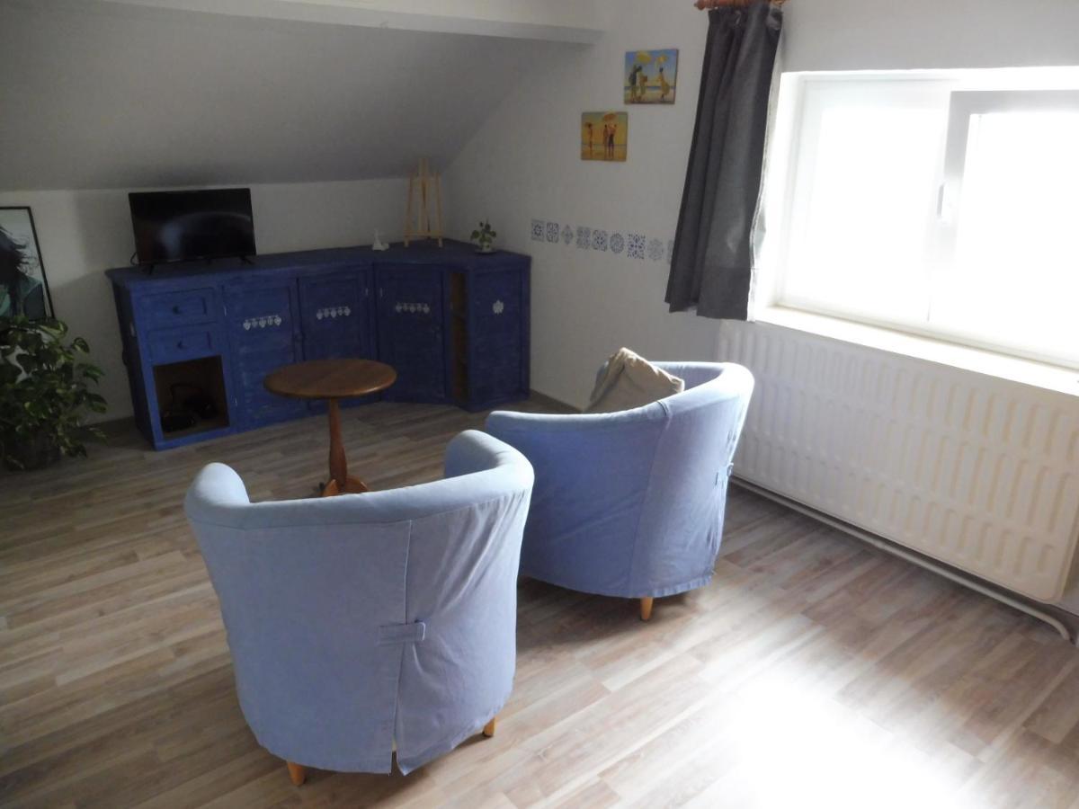 Bed and Breakfast La Lustinoise Zewnętrze zdjęcie