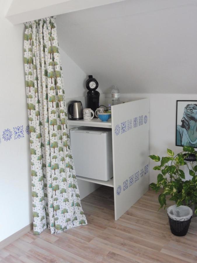 Bed and Breakfast La Lustinoise Zewnętrze zdjęcie